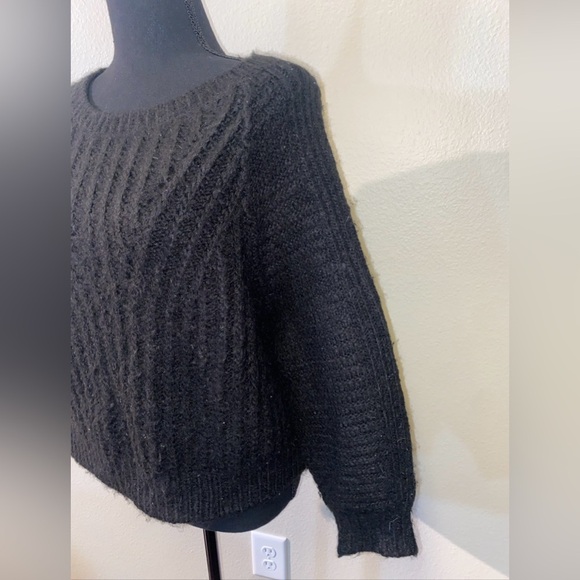 Free People Black Cable Knit Sweater Fuzzy XS - Picture 3 of 6